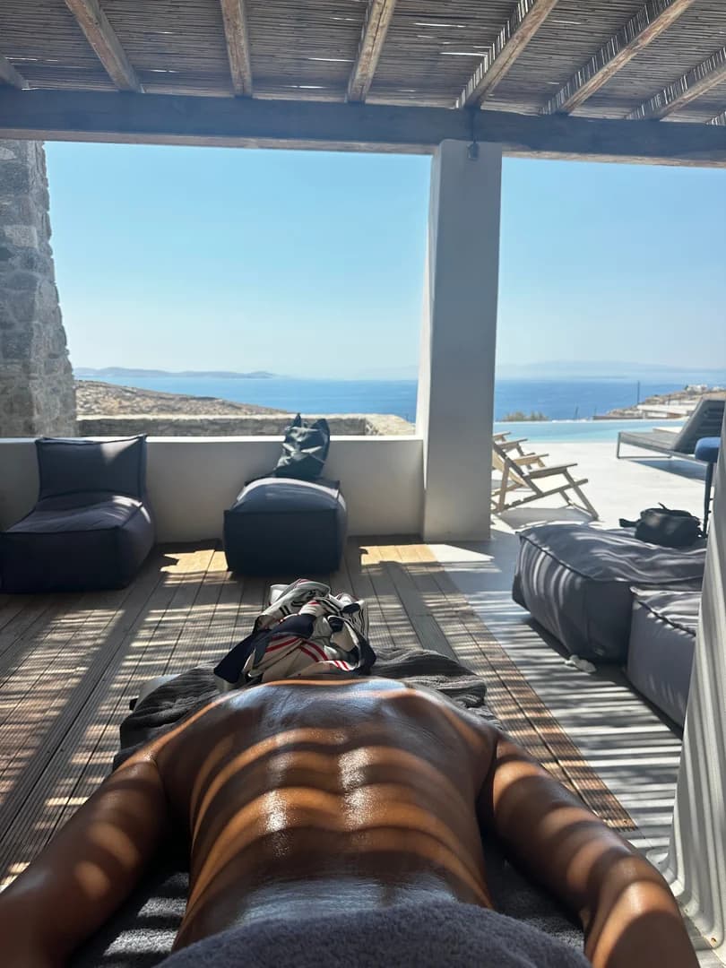 Anemone Spa Wellbeing | In-Villa & Yacht Massage Experience
