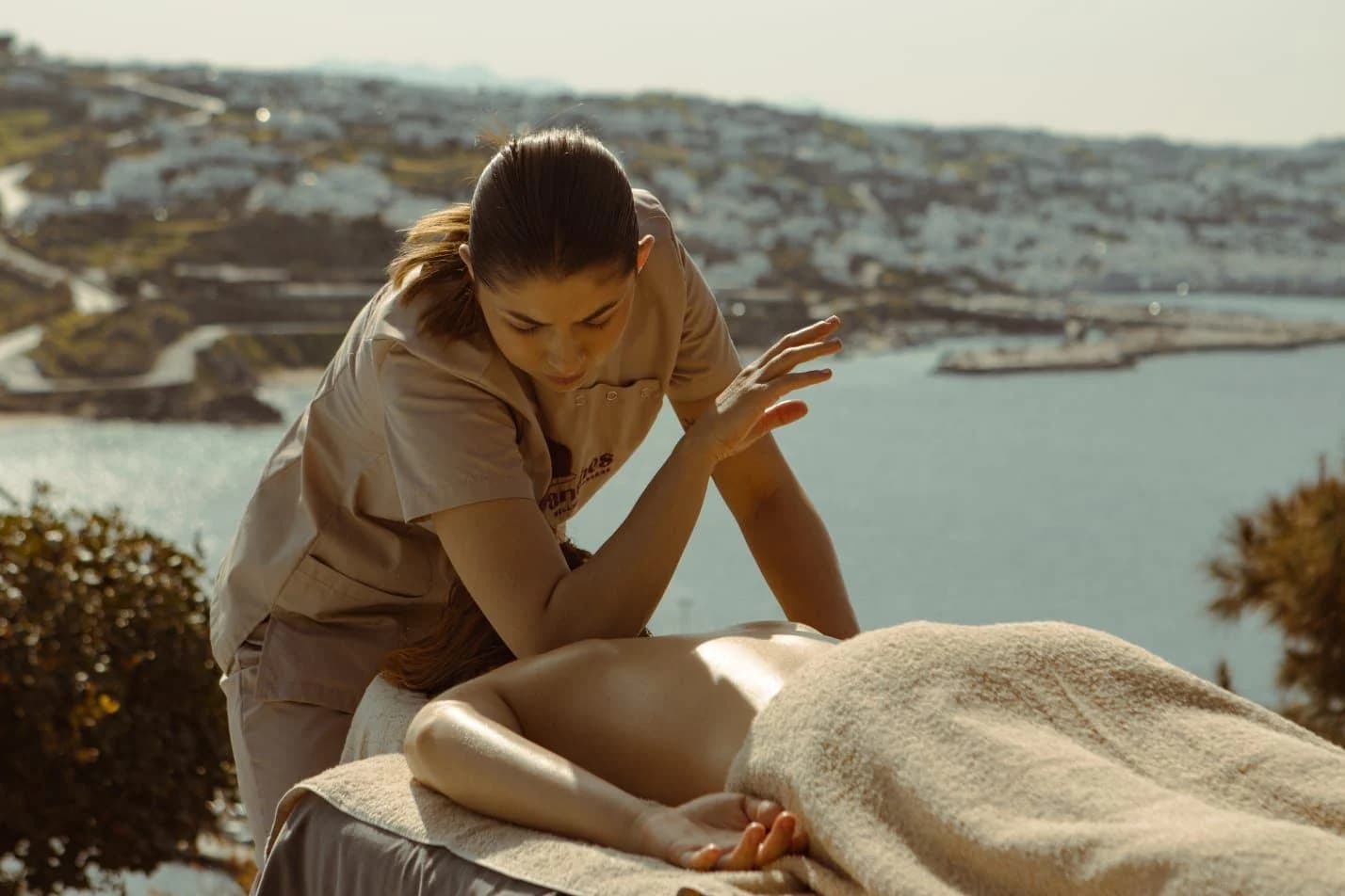 Lymphatic drainage massage and head_flow ritual