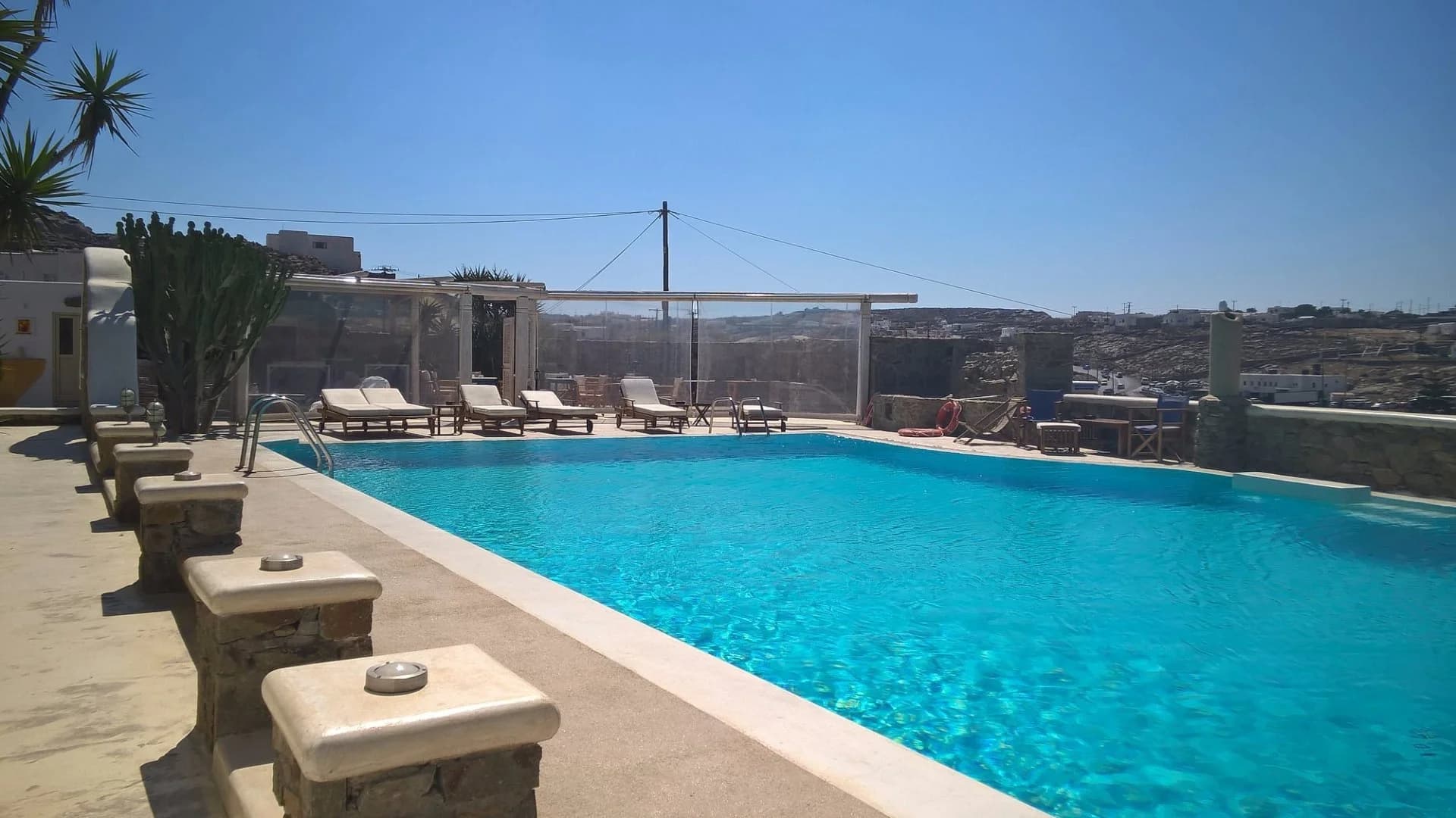 Stay at Peristeronas Village Mykonos - 3