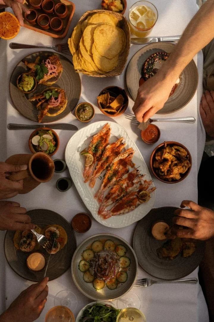 Pūblico Restaurant & Mezcaleria