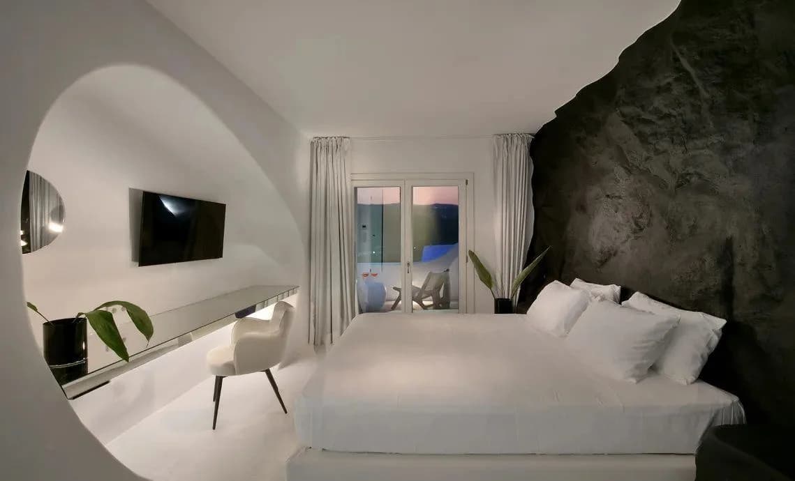 Horizon Deluxe Suite with Sea View - 3