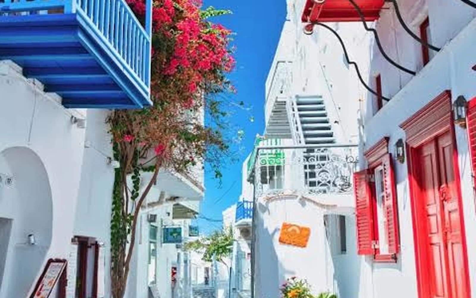 Mykonos for Couples: 12 Romantic Things to Do Together